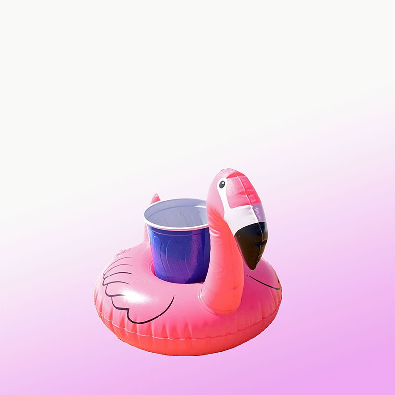 Мини -чашка надувное надувное фламинго напиток с поплавкой водой сиденье