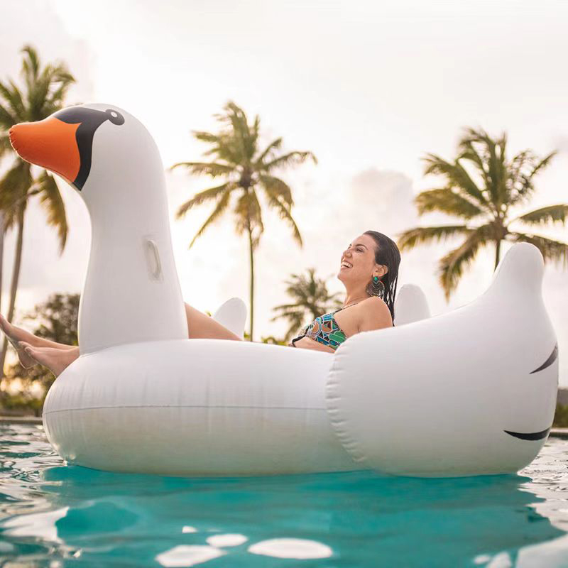 Как чистить поплавки в бассейн, чтобы они прошли прошло все лето вдоль?