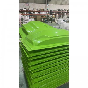 Автомобильная пластиковая оболочка без водителя