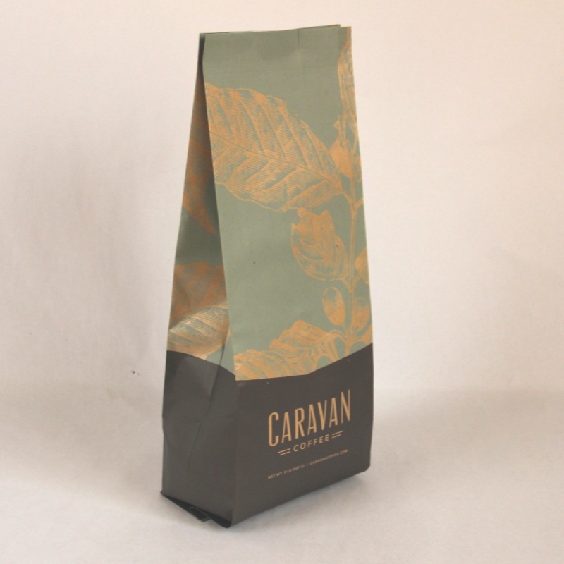 Компания недавно приобрела полностью автоматическую машину