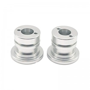 Индивидуальные детали медицинского устройства с ЧПУ.