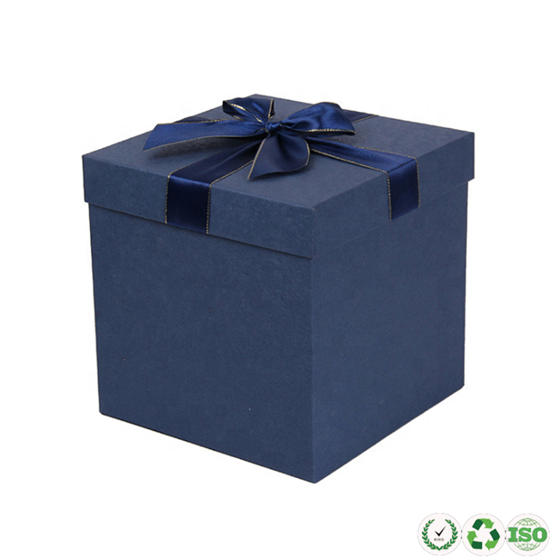 Подарочная коробка для ремесленной бумаги в переработанной бумаге