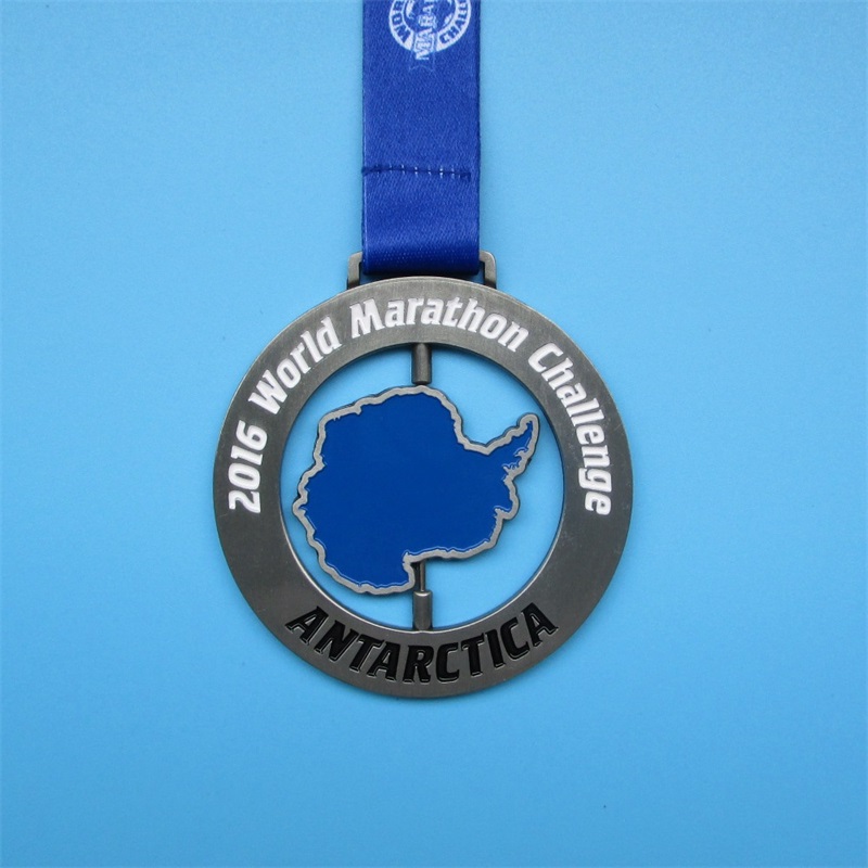 Медаль мирового марафона 2016 года