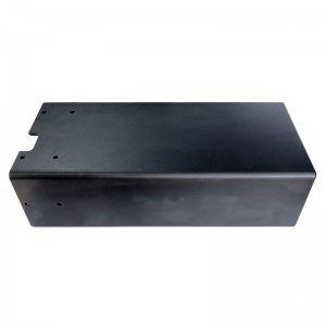 Черные анодированные экструдированные профили, детали с ЧПУ измельчали.