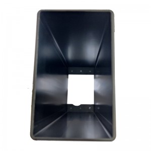 Черные анодированные экструдированные профили, детали с ЧПУ измельчали.