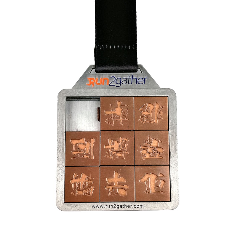 Антикварные медали Rebin Design Golded Medal Circle Tharm