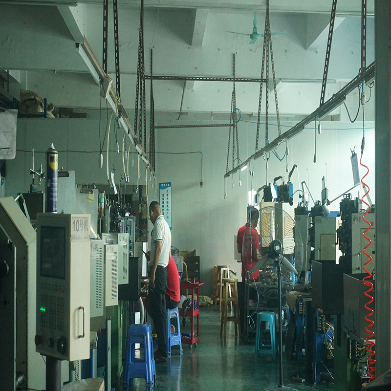 Плавное производство, большое количество заказов перед весенним фестивалем