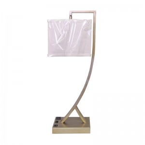 Античная серебряная настольная лампа с переключателем на/off Rocker, удобной розеткой и USB -зарядным портом в гостях