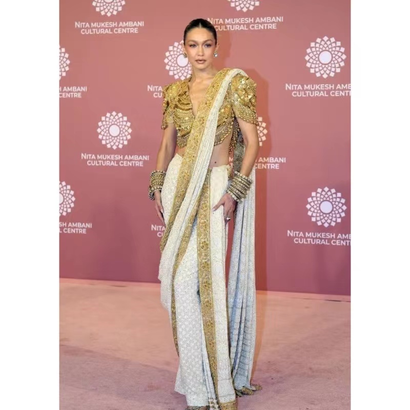 Влияние знаменитостей/landscape pattern/elegance&Традиционная культура/2024-25 Осенняя зима/street photography/liu