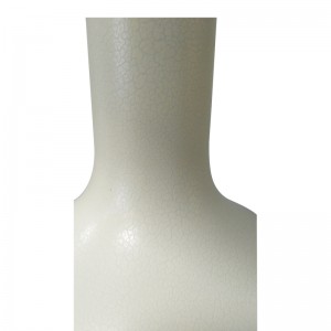 Homewood Suites Hotel Rable Lamp с заклеенчиком из слоновой кости корпус в гостинице в отеле.