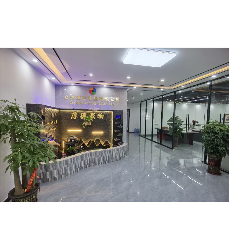 Какая компания является Global Art Gifts Company Limited