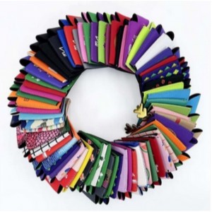 Утилизация неопрена, доступная 330 мл рекламного складного неопренового пива в рукаве с индивидуальным дизайном печати