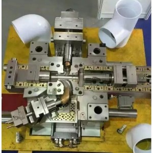 Прецизионная пресс-форма с несколькими полостями ibi-5