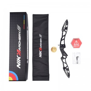 восточноевропейское время-13A 23-дюймовые изогнутые носовые концы ILF с правой стороны