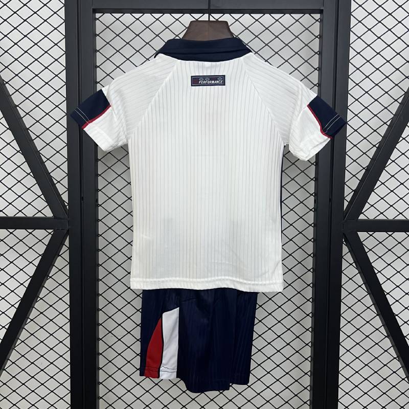 Kids England 1998 размер дома: 16-28