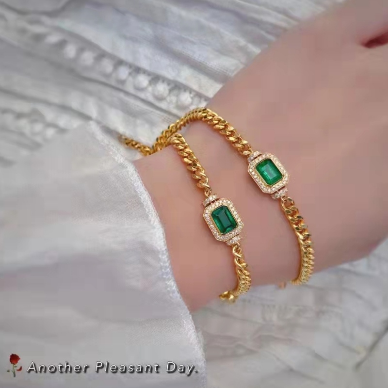 1637553141.jpg bracelet-800_800.jpg